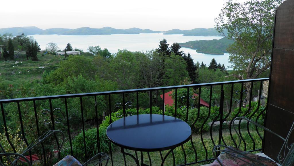 Guesthouse Mitsiopoulou Neochóri Eksteriør billede